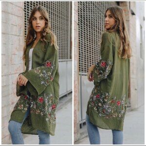 Floral Embroidered Kimono